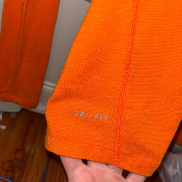 Dri fit Nike Bengals quarter zip - Picture 6 of 7